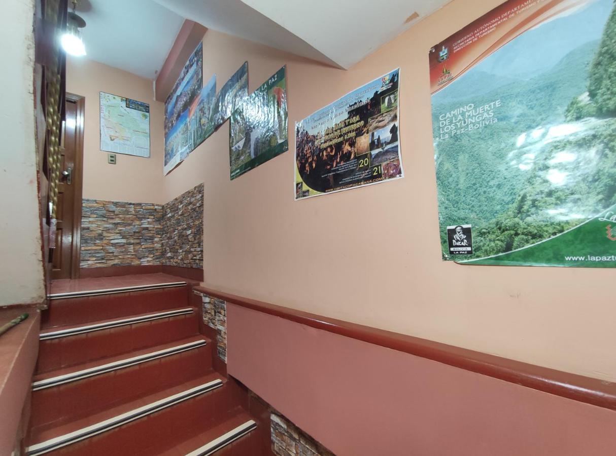 Hostal Sol Y Luna Bed & Breakfast Copacabana  Exterior photo