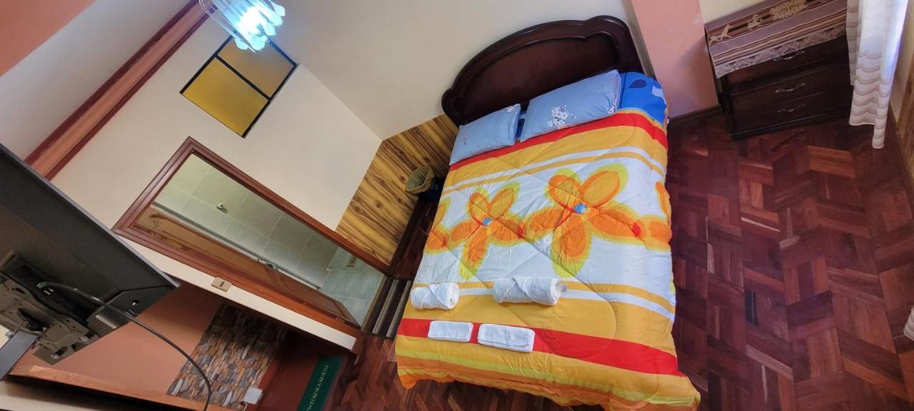 Hostal Sol Y Luna Bed & Breakfast Copacabana  Exterior photo